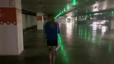 保险业务员被多人轮操场面淫乱失控【点击简界免费看完整版】